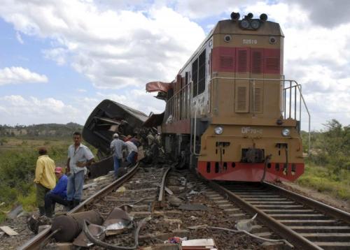 Cuba Train Crash (AP)