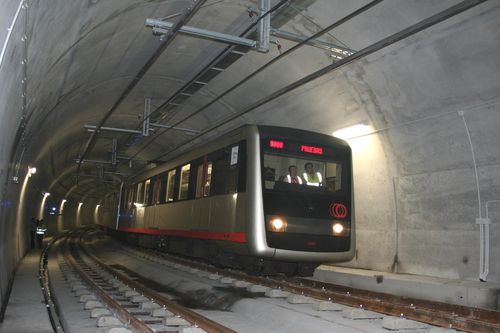metrotren pruebas-túnel