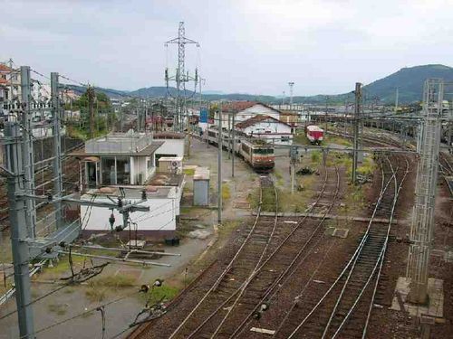 Hendaya_vias_de_la_estacion