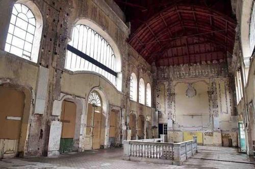 interior-de-estacion-de-canfranc