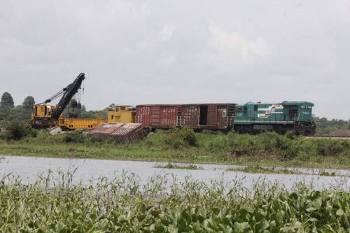 ataque-tren-la-bestia