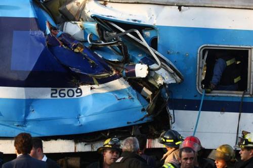 choque-de-trenes-en-castelar-argentina