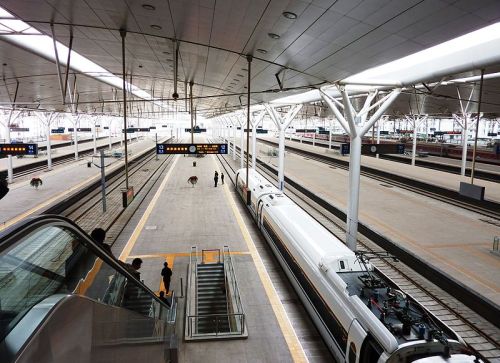 Tianjin-Station_CRH
