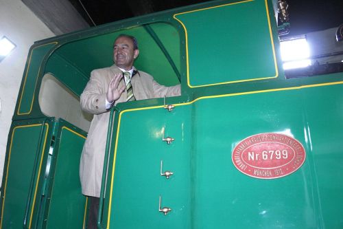 locomotora-penyacastillo-museo-santander