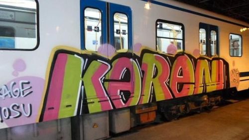 grafitis-metro-pintadas