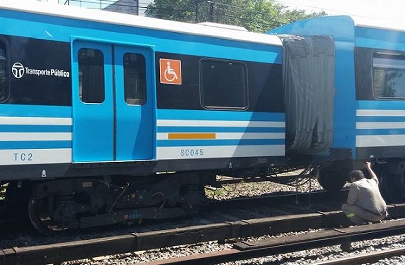 Moron-haedo- descarrilamiento-tren-argentino