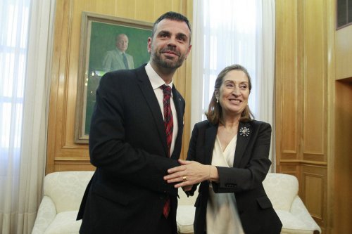 Santi-Vila-y-ana-pastor