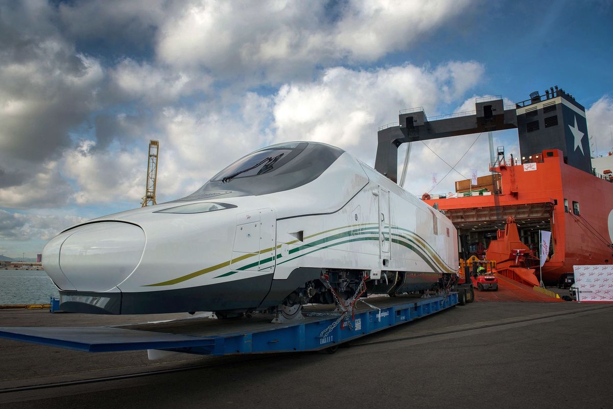 talgo-puerto-barcelona-traslado-arabia