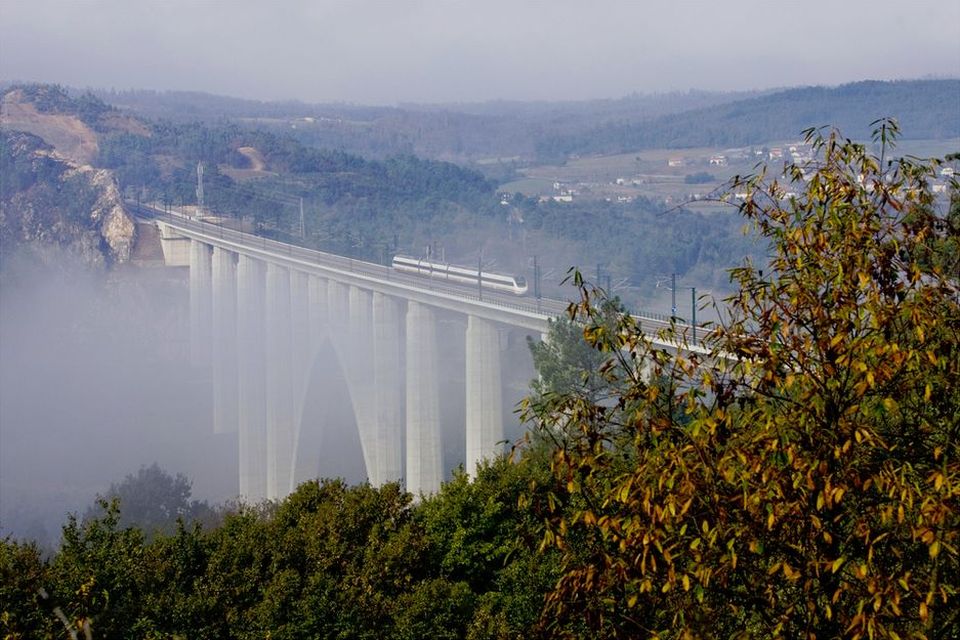renfe-viaducto-galicia-alta-velocidad