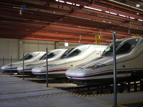 parque-trenes-renfe-ave
