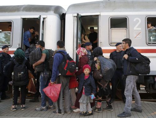 colapso-servicio-trenes-uso-refugiados