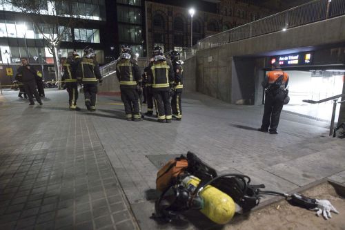 bomberos-incendio-humo-tuneles-renfe