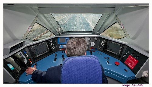Cabina- S-112 (1)-foto-renfe-patier