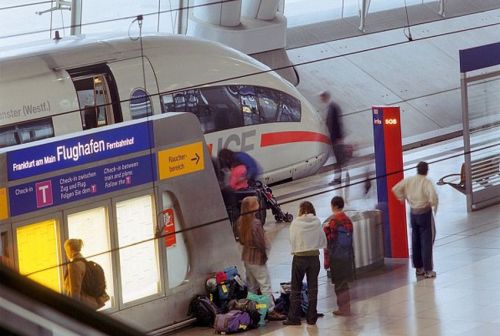 Lufthansa-Express-Rail