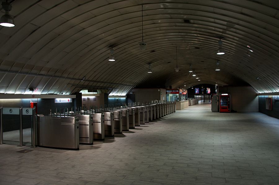 Estación-de-Recoletos-vestíbulo