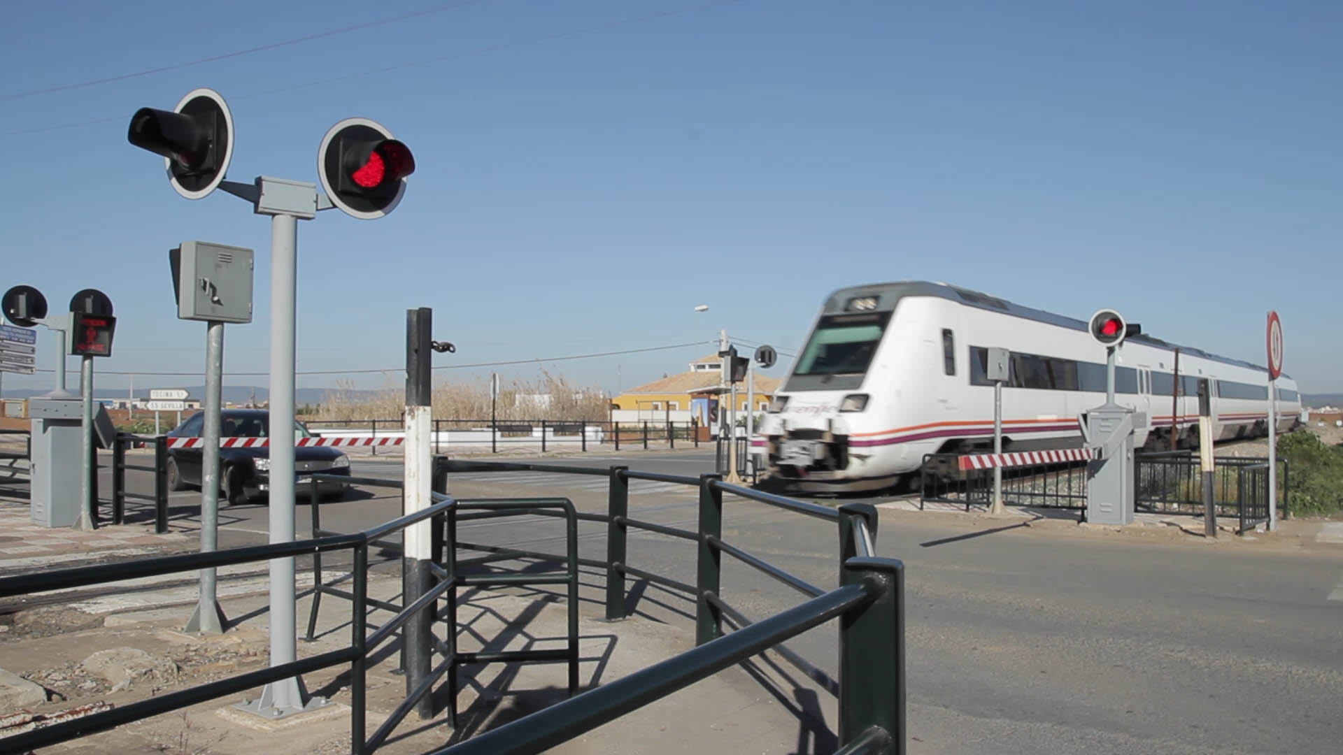 paso-nivel-losrosales-sevilla