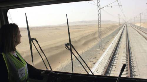 pastor-visita-obras-ave-meca