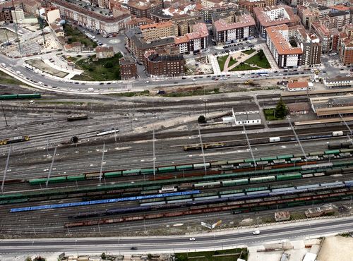 mercancias-renfe-miranda-aerea