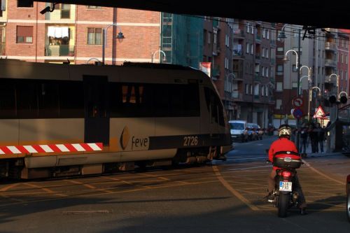 paso-nivel-zorroza-cierre